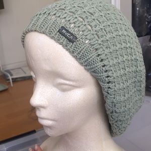 RVCA pale green beanie